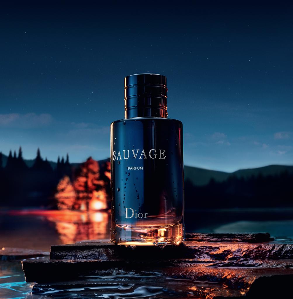 Sauvage Parfum - Dior 100ml 100usd